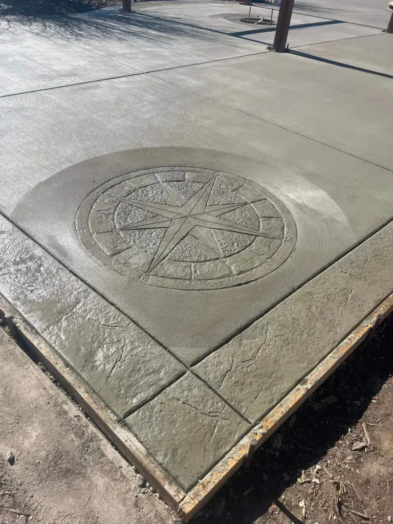 concrete patio with design in brooksville florida